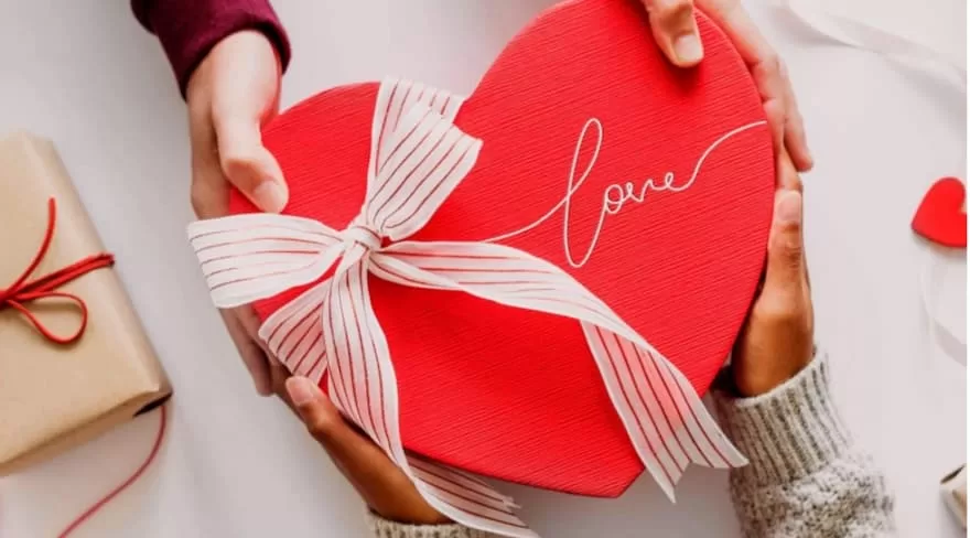 trao gửi tình yêu cho đối phương trong ngày valentine
