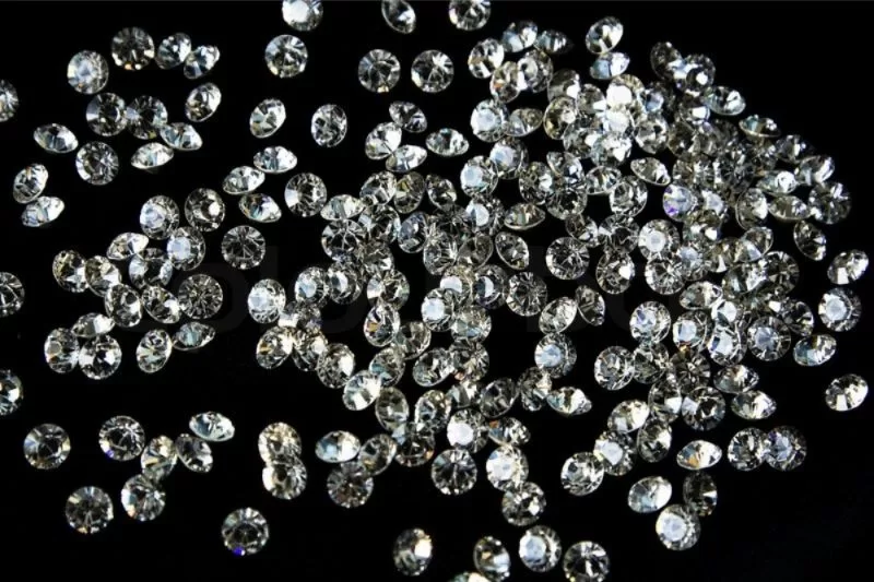 giá kim cương 2 ly trên thị trường