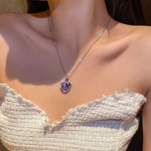 Chiều dài dây chuyền là một yếu tố quan trọng