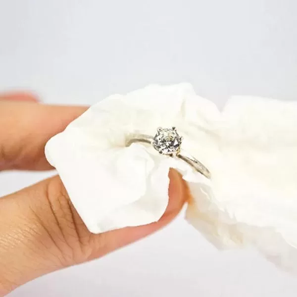 Bảo quản vàng trắng